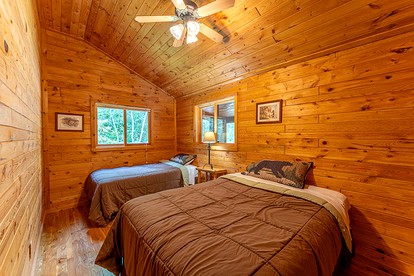 Secluded Pet-Friendly Cabin Rental on Big Lake for Dreamy Glamping in Ely, MN - Ely, Minnesota - glamping.directory