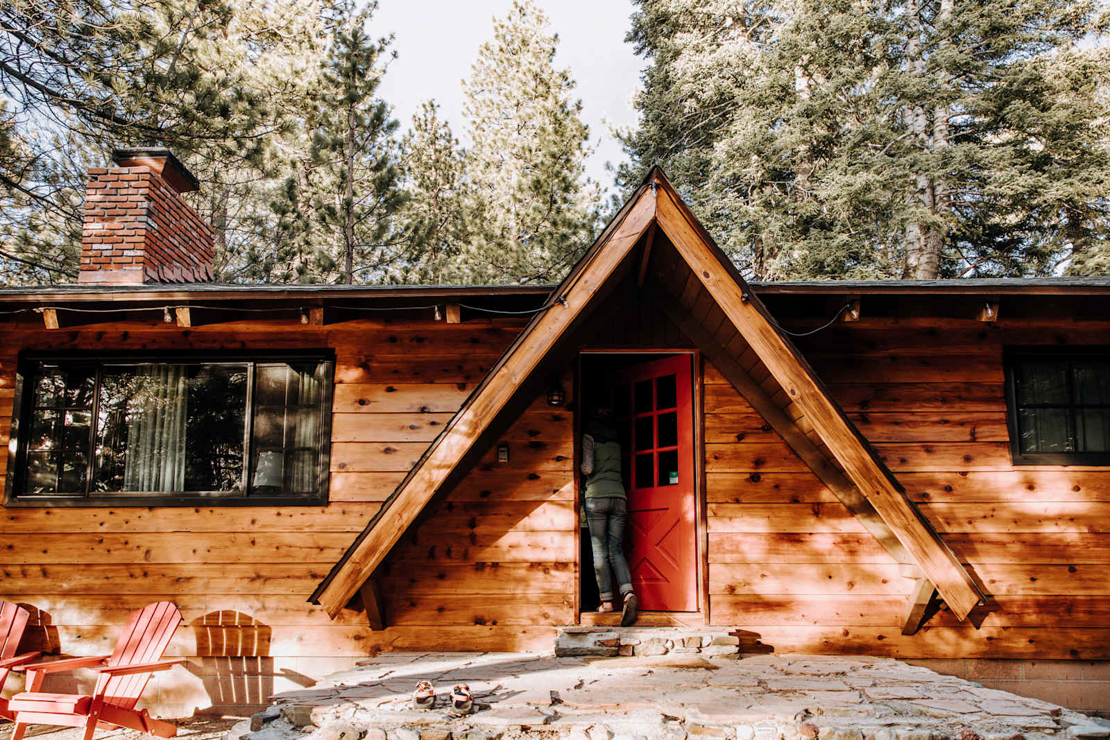 The Engels Nest Cozy Cabin - Green Valley Lake, California - glamping.directory