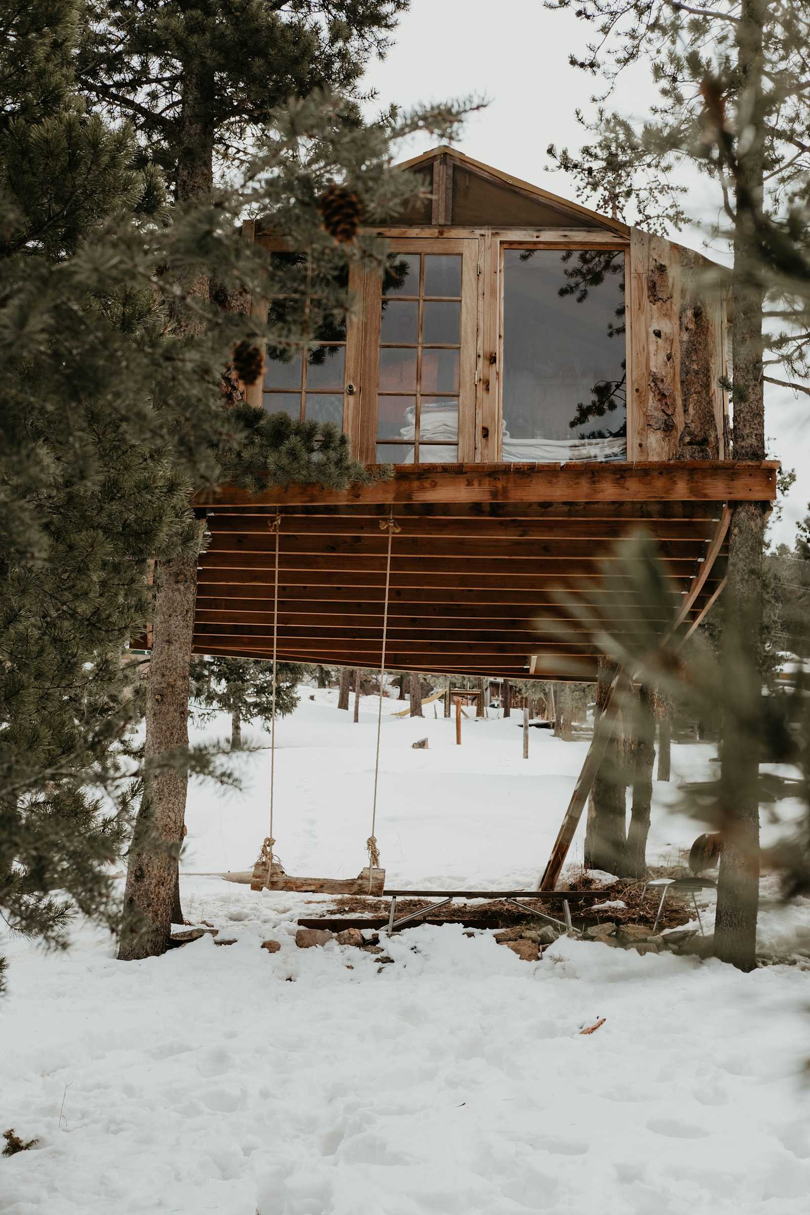 Gold Nugget Tree House - Gold Hill, Colorado - glamping.directory