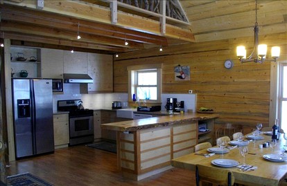 Updated Winter Getaway Great for Skiing in Soda Springs, California - Soda Springs, California - glamping.directory