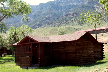 Rustic Log Cabin Rental for Six on the Shoshone River in Wyoming - Cody, Wyoming - glamping.directory