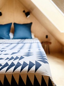 Modern Loft Cabin with Skylights, Paddle Boards & Trail Access in Humboldt, Kansas - Humboldt, Kansas - glamping.directory