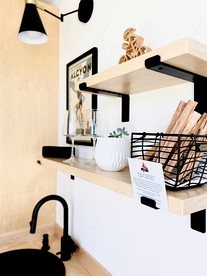 Modern Loft Cabin with Skylights, Paddle Boards & Trail Access in Humboldt, Kansas - Humboldt, Kansas - glamping.directory