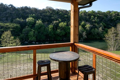 Amazing Riverside Glamping Tents near New Braunfels, Texas - Kingsbury, Texas - glamping.directory