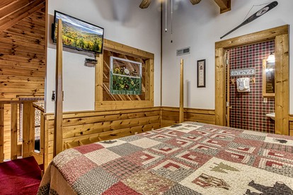 Tennessee Glamping Paradise - Enjoy Family Vacations in This Luxury Cabin Rental with Hot Tub Access - Pigeon Forge, Tennessee - glamping.directory