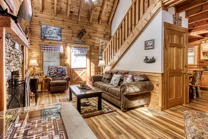 Tennessee Glamping Paradise - Enjoy Family Vacations in This Luxury Cabin Rental with Hot Tub Access - Pigeon Forge, Tennessee - glamping.directory