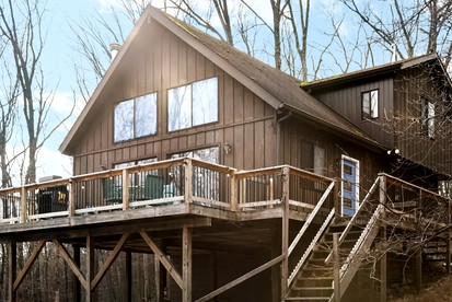 Tranquil Cabin in Berkeley Springs State Park with Wood Burning Stove, Fire Pit, Grill, and a Hammock for the Ultimate Relaxing Getaway - glamping.directory