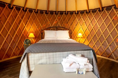 Gorgeous Cozy Yurt for a Unique Romantic Glamping Experience near Cullowhee, North Carolina - Cullowhee, North Carolina - glamping.directory