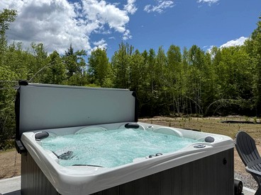 Luxury Vacation Rental Near Conway Lake in Conway, New Hampshire - Conway, New Hampshire - glamping.directory