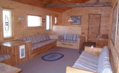 Spacious Cabin in the Woods near Detroit Lake Public Beach in Minnesota - Callaway, Minnesota - glamping.directory