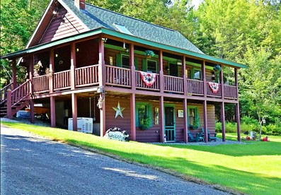 Radiant Cozy Cabin Sanctuary Near Brassua Lake, Maine - Rockwood, Maine - glamping.directory