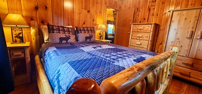 Radiant Cozy Cabin Sanctuary Near Brassua Lake, Maine - Rockwood, Maine - glamping.directory