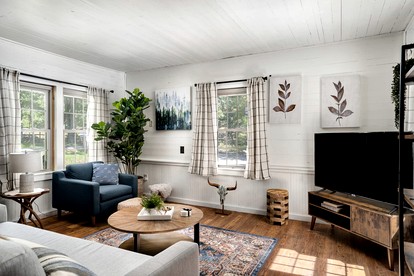 River Access Cabin with Hot Tub, Fire Pit and Plenty of Modern Touches - Minutes from Lost River at this Mathias, WV Getaway - Mathias, West Virginia - glamping.directory