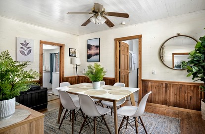 River Access Cabin with Hot Tub, Fire Pit and Plenty of Modern Touches - Minutes from Lost River at this Mathias, WV Getaway - Mathias, West Virginia - glamping.directory