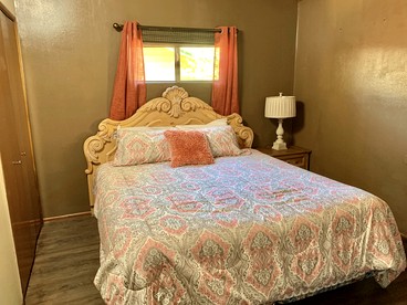 Rustic Cabin with Gorgeous Stone Fireplace in the Heart of Big Bear, California - Big Bear Lake, California - glamping.directory
