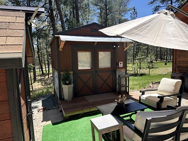 Quaint Rustic Cabin Surrounded by Nature in Black Forest, Colorado - Black Forest, Colorado - glamping.directory