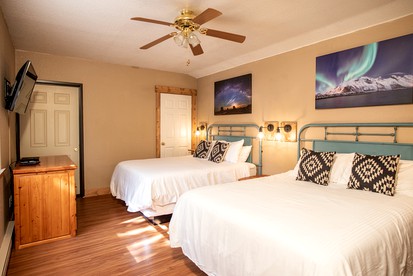 Weekend Getaway for Outdoor Recreation near San Isabel Forest in Colorado - Salida, Colorado - glamping.directory