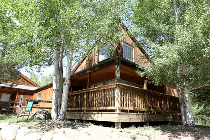 Weekend Getaway for Outdoor Recreation near San Isabel Forest in Colorado - glamping.directory