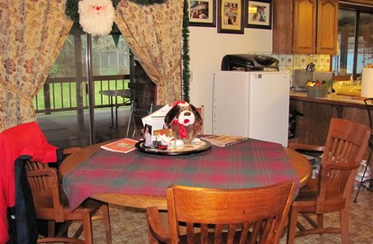 Romantic Getaway in a Bed and Breakfast Lodge in Port Angeles, Washington - Port Angeles, Washington - glamping.directory