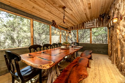 Magical Treehouse with Slide by Brazos River for Family Glamping Adventures in Texas - Weatherford, Texas - glamping.directory