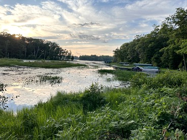 Duplex Rental with Lake Views Great for Groups in Wisconsin - Hayward, Wisconsin - glamping.directory