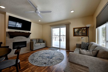 Duplex Rental with Lake Views Great for Groups in Wisconsin - Hayward, Wisconsin - glamping.directory