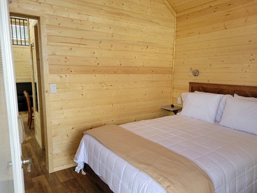 Private Rustic Chalet with Loft & Stunning Night Skies in Williams, Arizona - Williams, Arizona - glamping.directory