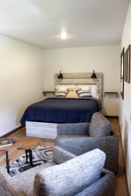 Modern and Picturesque Lake-Side Cabin Located by Mount Rushmore in Rapid City - Rapid City, South Dakota - glamping.directory