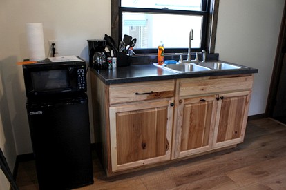 Modern and Picturesque Lake-Side Cabin Located by Mount Rushmore in Rapid City - Rapid City, South Dakota - glamping.directory