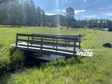 Modern and Picturesque Lake-Side Cabin Located by Mount Rushmore in Rapid City - Rapid City, South Dakota - glamping.directory