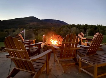 Fantastic Cottage with Fire Pit in Sunderland, Vermont - Sunderland, Vermont - glamping.directory