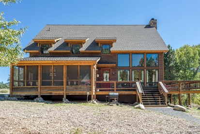 Stunning Mountainside Cabin Rental with a View Nestled in the Heart of the Colorado Rockies - Nathrop, Colorado - glamping.directory