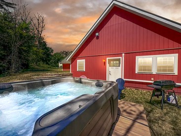 Dreamy Cabin Surrounded by Trees with Hot Tub in Fryeburg, Maine - Fryeburg, Maine - glamping.directory
