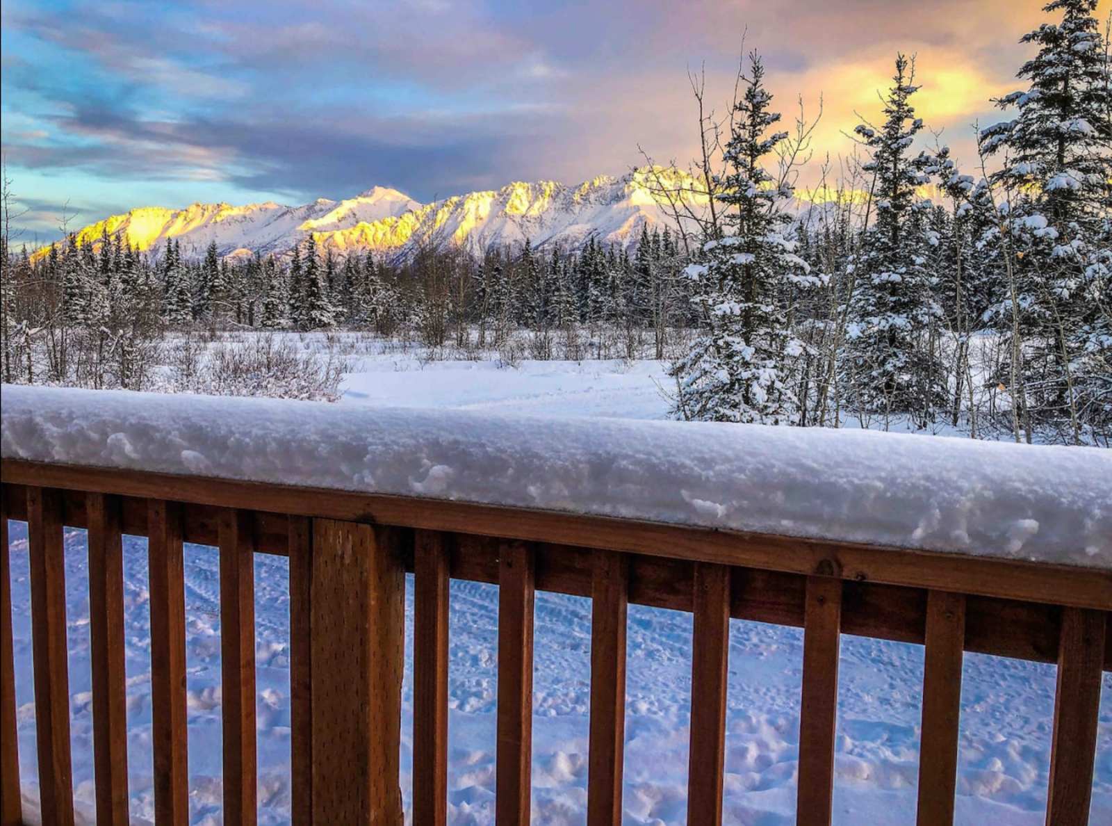 The Glacier Breeze - Palmer, Alaska - glamping.directory