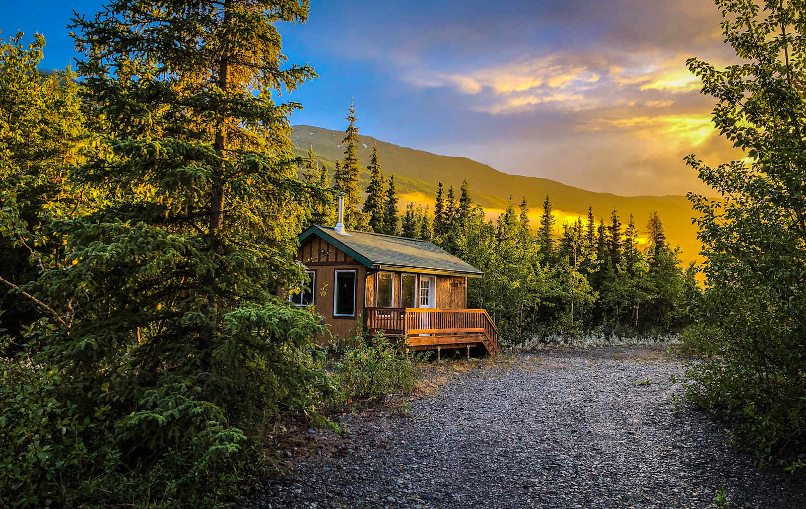 The Glacier Breeze - glamping.directory