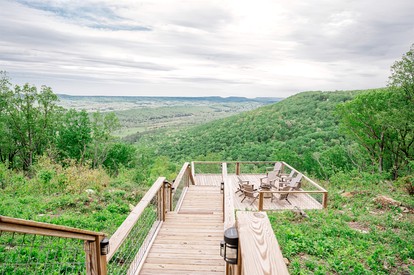 Spectacular Cabin with Home Theater and Fire Pit in Fort Payne, Alabama - glamping.directory