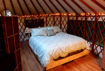 Rustic Romantic Yurt Glamping near Lake Pend Oreille in North Idaho - Sandpoint, Idaho - glamping.directory