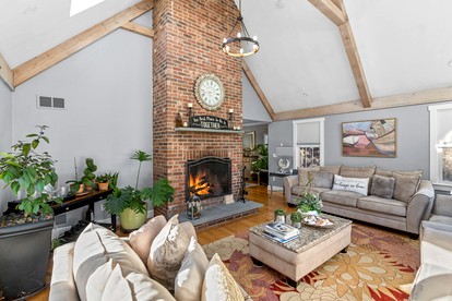 Elegant Coastal Retreat with Heated Pool, Firepit & Game Room Near Cape Cod Beaches | Barnstable, Massachusetts - Barnstable, Massachusetts - glamping.directory