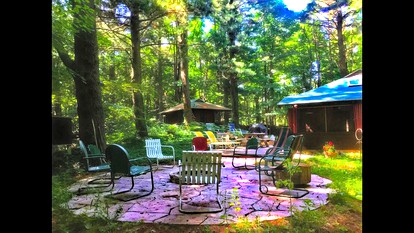 Unique Cabin Vacation Rental for Large Groups on the coast of Lake Michigan near Saugatuck, Michigan - Fennville, Michigan - glamping.directory