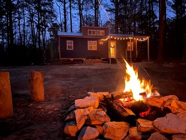 Nestled in Nature: Experience Tiny House Living Bliss in Northern Alabama - DeKalb County, Alabama - glamping.directory