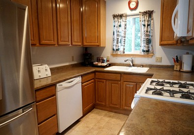 Gorgeous Romantic Cabin Rental with Private Porch near Ridgeway, Alaska - Kenai, Alaska - glamping.directory