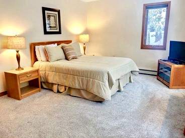 Forest Cabin near Mount Washington Perfect for NH Glamping - Carroll, New Hampshire - glamping.directory
