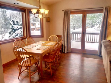 Forest Cabin near Mount Washington Perfect for NH Glamping - Carroll, New Hampshire - glamping.directory