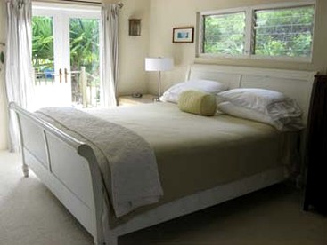 Elegant Cottage with Unbelievable Ocean Views in Molokai, Hawaii - Kaunakakai, Hawaii - glamping.directory
