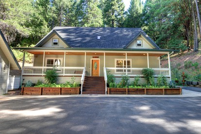 Charming Country Vacation Rental near El Dorado National Forest, California - glamping.directory