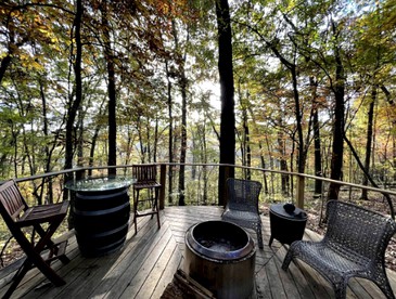 Secluded Cassville Retreat Ideal for Glamping in Missouri - Cassville, Missouri - glamping.directory