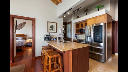 Incredible Beach House with Stunning Views in Laie, Hawaii - Laie, Hawaii - glamping.directory