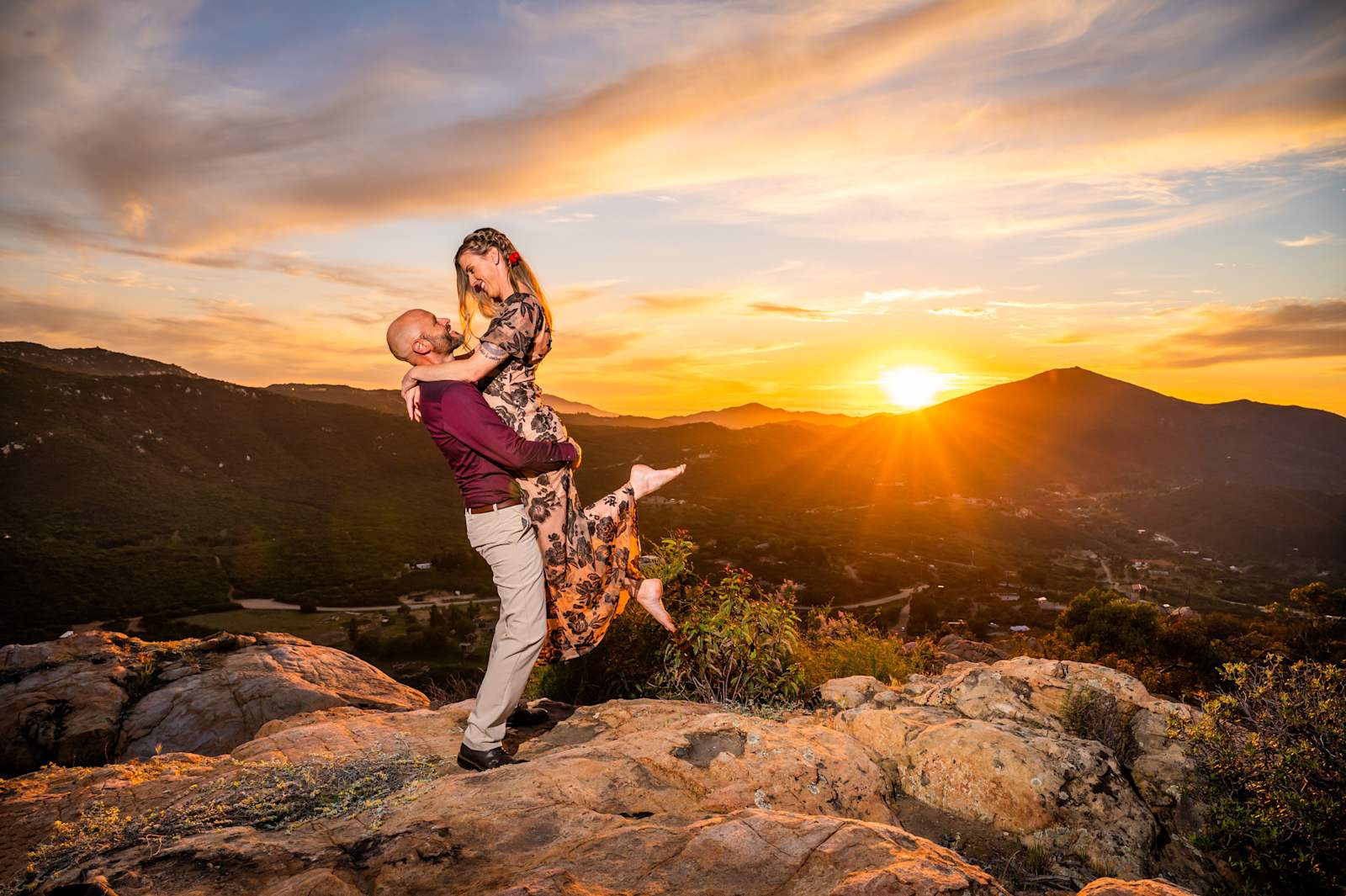 Summit Trail Hilltop Retreat - Jamul, California - glamping.directory