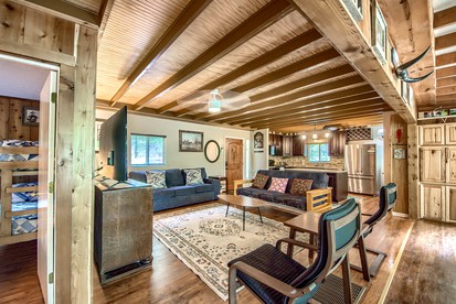 Stunning Riverfront Cottage with Amazing Outdoor Area Perfect for Water Activities in New Braunfels, Texas - New Braunfels, Texas - glamping.directory