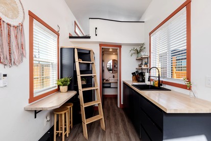 Discover Zion: Tiny Home Stay in Apple Valley, Minutes from National Park - Apple Valley, Utah - glamping.directory